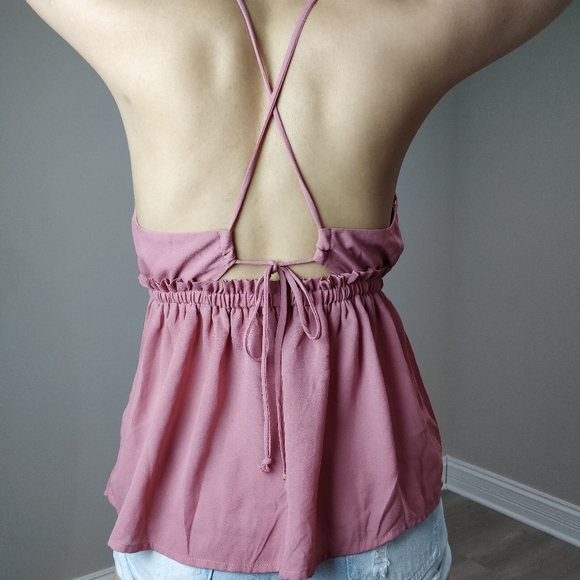 (3/$15) Flowy adjustable spaghetti straps blouse - Picture 5 of 9